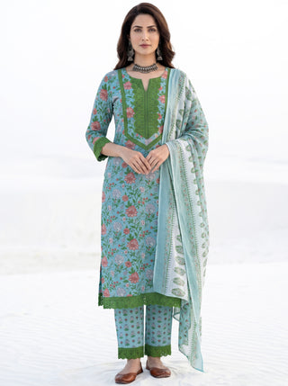 Aina Pakiza Set Of Kurta Pants Dupatta