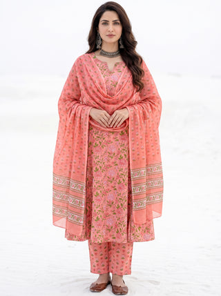 Aina Ruhi Set Of Kali Kurta Pants & Dupatta