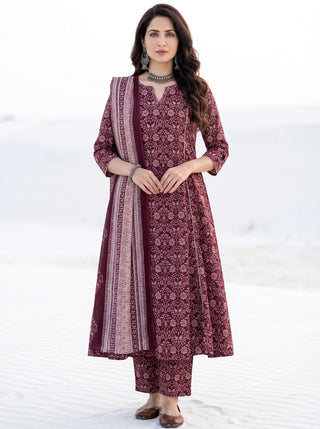 Ania Aishani Set Of Kali Kurta Pants & Dupatta