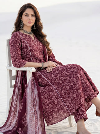 Ania Aishani Set Of Kali Kurta Pants & Dupatta