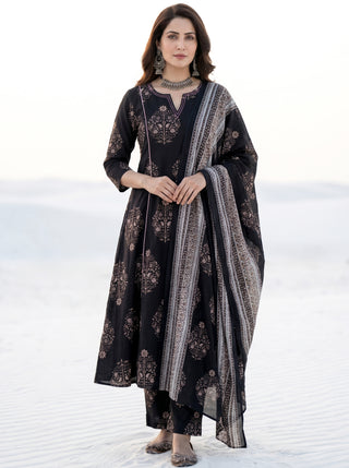 Aina Kavita Set Of Kali Kurta Pants & Dupatta