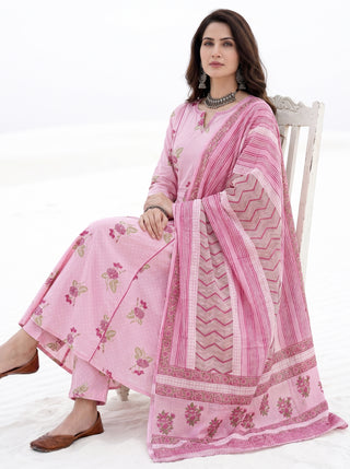 Aina Richa Set Of Kali Kurta Pants & Dupatta