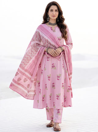 Aina Richa Set Of Kali Kurta Pants & Dupatta