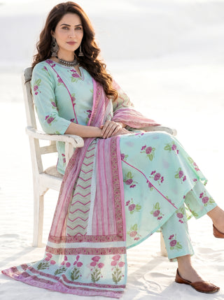 Aina Simran Set Of Kali Kurta Pants & Dupatta