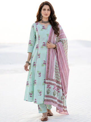 Aina Simran Set Of Kali Kurta Pants & Dupatta