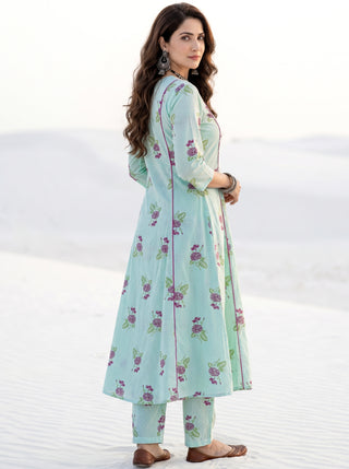 Aina Simran Kali Kurta
