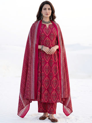 Aina Roza Set Of Kali Kurta Pants & Dupatta