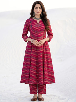 Aina Meenal Kali Kurta
