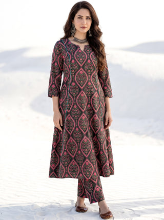 Aina Rukmani Kali Kurta