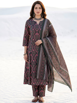 Aina Rukmani Set Of Kali Kurta Pants & Dupatta