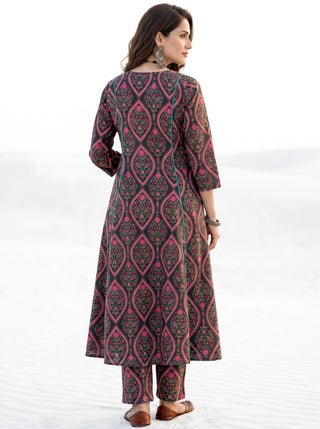 Aina Rukmani Kali Kurta