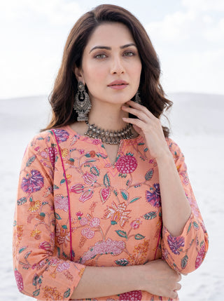 Aina Sonam Kali Kurta