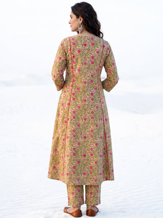 Aina Drishti Kali Kurta