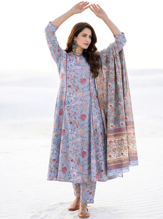 Aina Reena Set Of Kali Kurta Pants & Dupatta