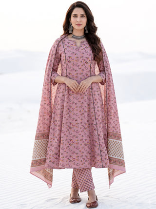 Aina Vistara Set Of Kali Kurta Pants & Dupatta