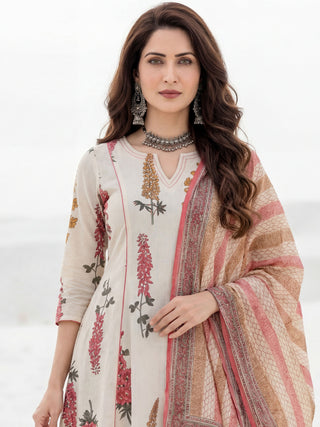 Aina Noor Set Of Kali Kurta Pants Dupatta