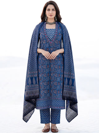 Aina Nazar- Set of Kurta Salwar Pants & Kota Dupatta - KS120J2680D