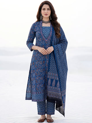 Aina Nazar- Set of Kurta Salwar Pants & Kota Dupatta - KS120J2680D