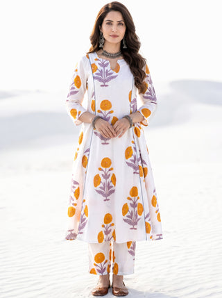 Aina Vidushi Set Of Kali Kurta Pants & Dupatta