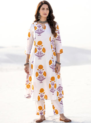 Aina Vidushi Kali Kurta