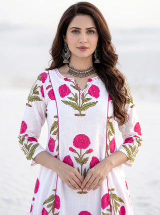 Aina Vrinda Kali Kurta