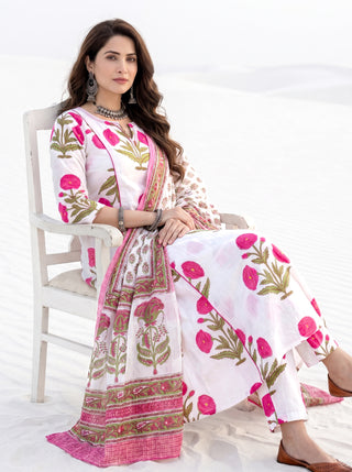 Aina Vrinda Set Of Kali Kurta Pants & Dupatta