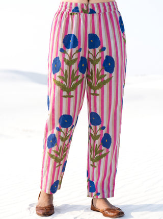 Aina Dua Set Of Kali Kurta Pants & Dupatta