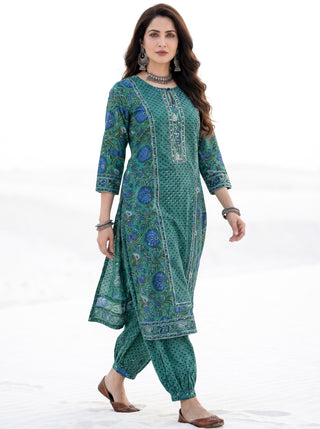 Aina Riwaaj Kurta