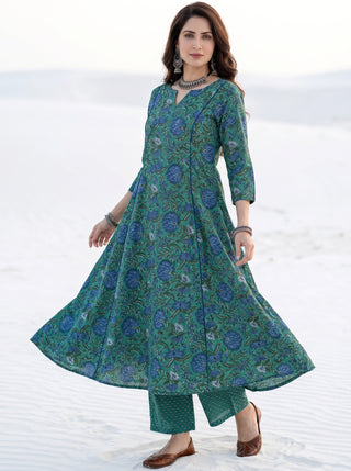 Aina Lihaaj Set Of Kali Kurta Palazzo & Dupatta