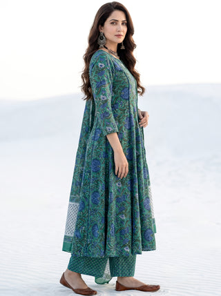 Aina Lihaaj Set Of Kali Kurta Palazzo & Dupatta