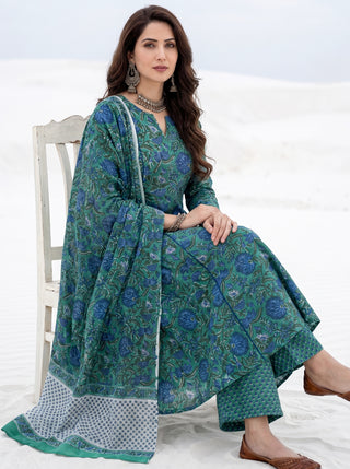 Aina Lihaaj Set Of Kali Kurta Palazzo & Dupatta
