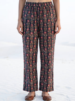 Aina Jahaan Pants