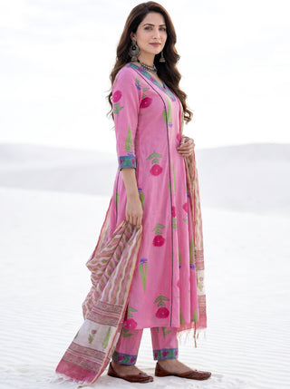 Aina Shahar Set Of Kali Kurta Pants & Dupatta