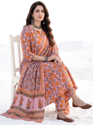 Aina Surai Set Of Kali Kurta Pants & Dupatta