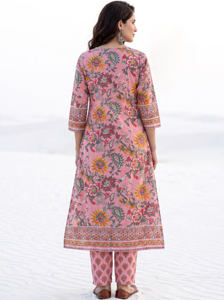 Aina Kalashi Kurta