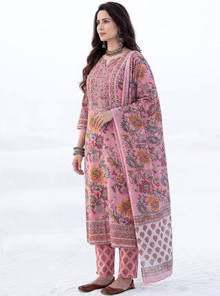 Aina Kalashi Set Of Kurta Salwar Pants & Dupatta