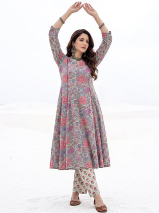 Aina Ektara Kali Kurta