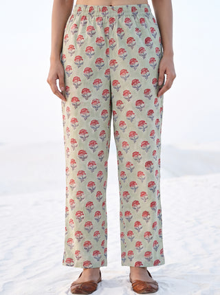 Aina Ektara Set Of Kali Kurta Pants & Dupatta