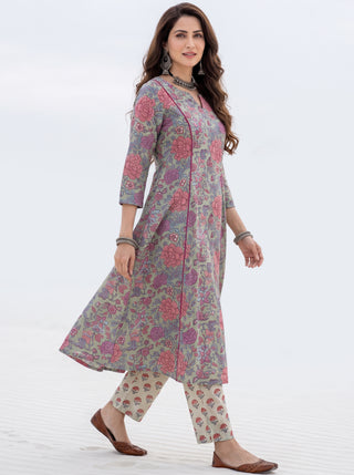 Aina Ektara Set Of Kali Kurta Pants & Dupatta