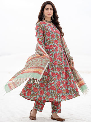 Aina Sayani Set Of Kali Kurta Pants & Dupatta