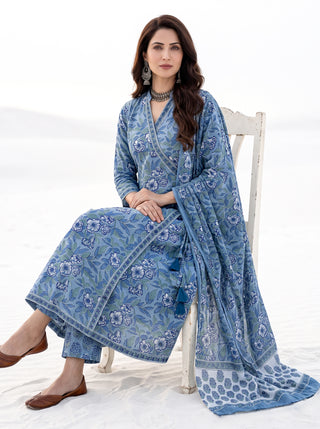 Aina Varee Set Of Angrakha Kurta Pants & Dupatta