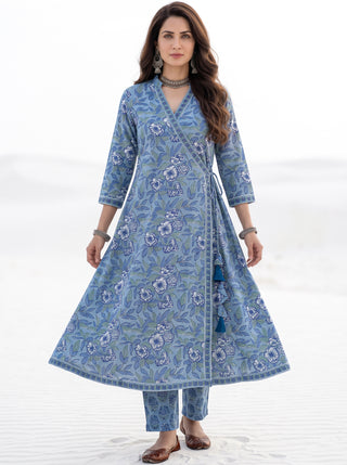 Aina Varee Set Of Angrakha Kurta Pants & Dupatta