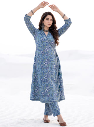 Aina Varee Angrakha Kurta