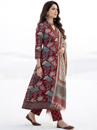 Aina Kashi Set Of Angrakha Kurta Pants & Dupatta