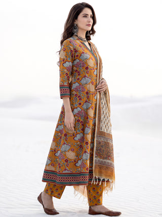 Aina Vasani Set Of Angrakha Kurta Pants & Dupatta