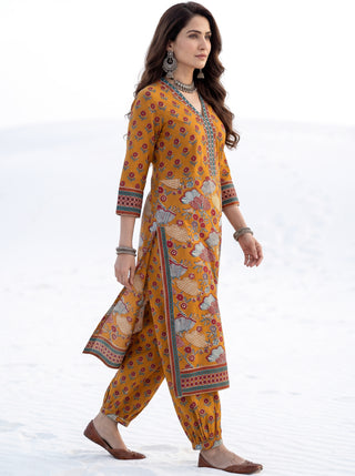 Aina Milan Set Of  Kurta Salwar Pants & Dupatta