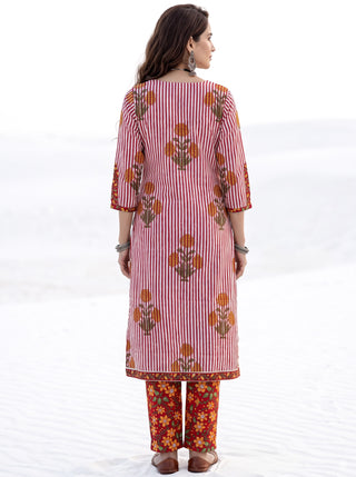 Aina Swara Kurta