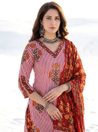 Aina Swara Set Of  Kurta Salwar Pants & Dupatta