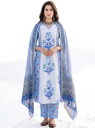 Aina Suraya Set Of Kali Kurta Pants Dupatta