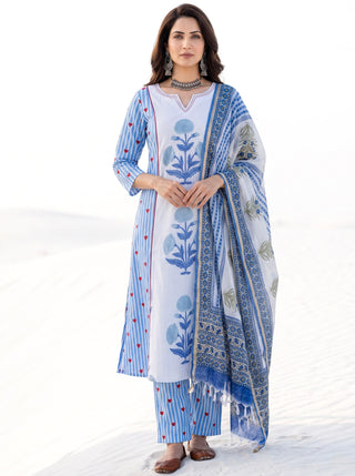 Aina Suraya Set Of Kali Kurta Pants Dupatta